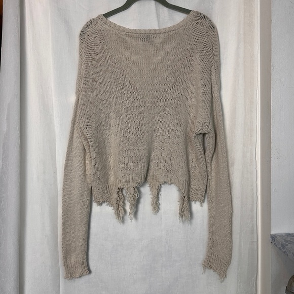 3/$20 💥 Blank Paige Oversized Relaxed Fit Sweater Distressed Cream Frayed Knit - Picture 9 of 15